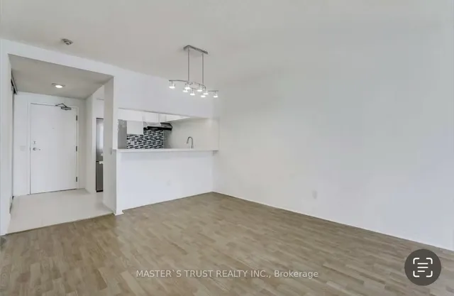 Additional image 5 of 7 Bishop Ave Unit 1602