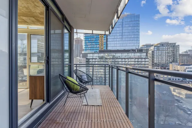 Additional image 31 of 318 King St Unit 1014