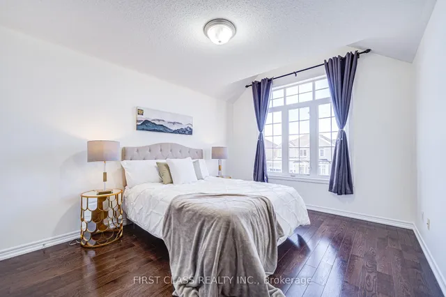 Additional image 38 of 566 North Park Blvd