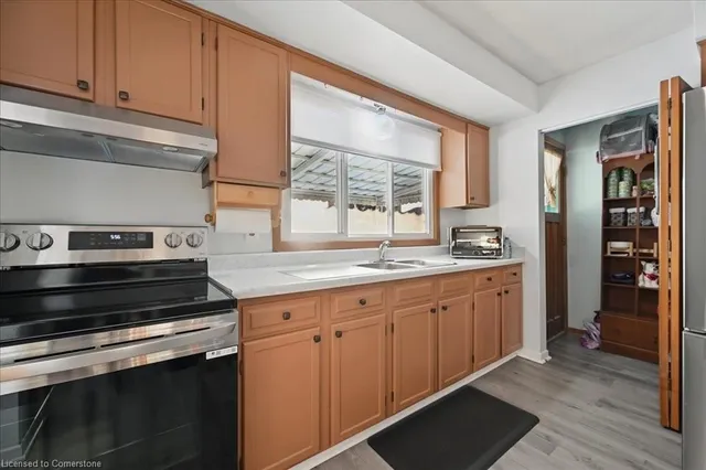 Additional image 11 of 618 Artreva Cres