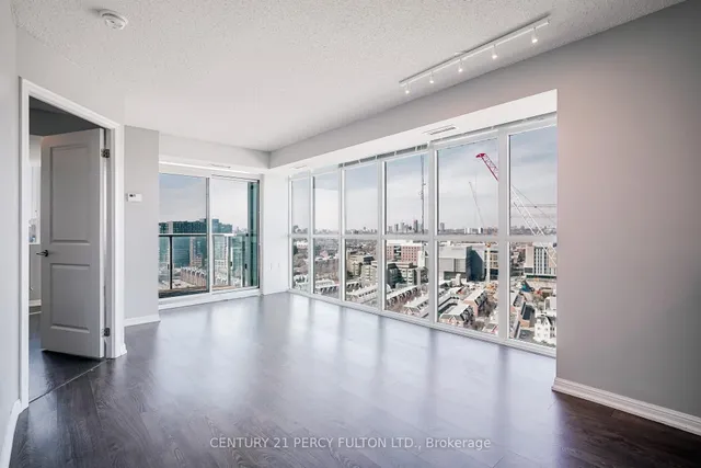 Additional image 4 of 125 Western Battery Rd Unit 1915