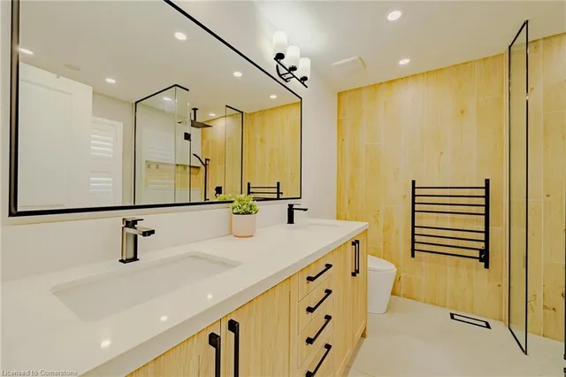 Additional image 32 of 297 Fellowes Cres