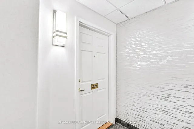 Additional image 7 of 908 Mohawk Rd Unit 309