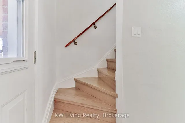 Additional image 16 of 11 Dorine Cres