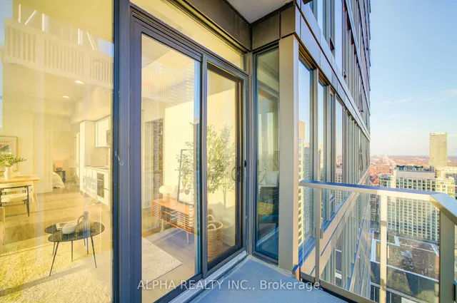 Additional image 19 of 8 Cumberland St Unit 3803