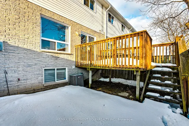 Additional image 33 of 800 Paramount Dr Unit 31