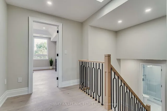 Additional image 23 of 150 Viewmount Ave