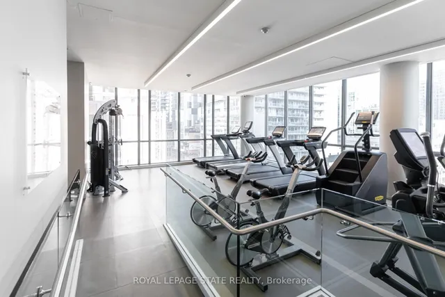 Additional image 34 of 8 Charlotte St Unit 1407