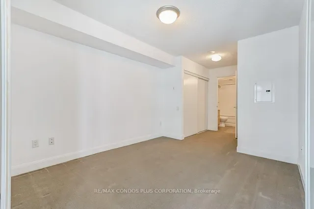 Additional image 17 of 2191 Yonge St Unit 3010