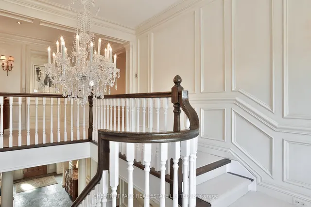 Additional image 20 of 170 Roxborough Dr