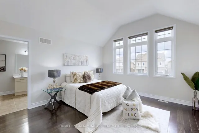 Additional image 17 of 39 Wildflower St