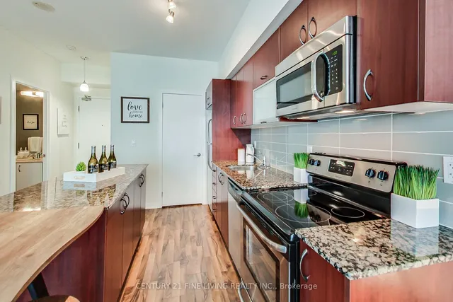 Additional image 8 of 55 East Liberty St Unit 1006