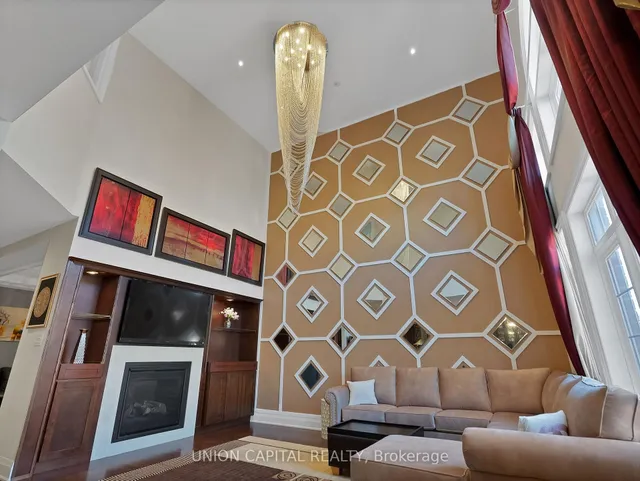 Additional image 8 of 7 Legendary Circ