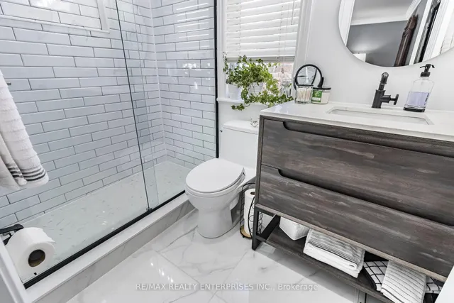 Additional image 31 of 342 Martin St