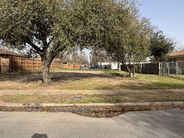 1540 Gardenside Dr, Dallas, TX 75217