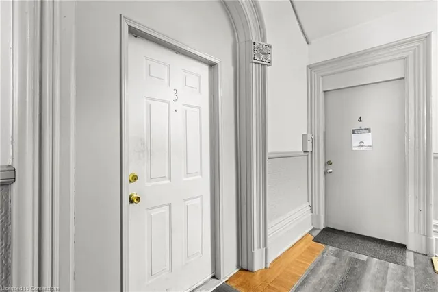 Additional image 10 of 17 Webber Ave