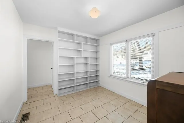 Additional image 16 of 14 Maple Ave