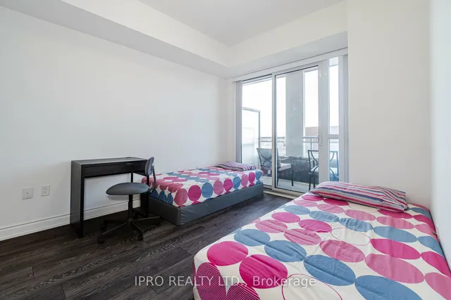 Additional image 17 of 1050 Main St Unit 326