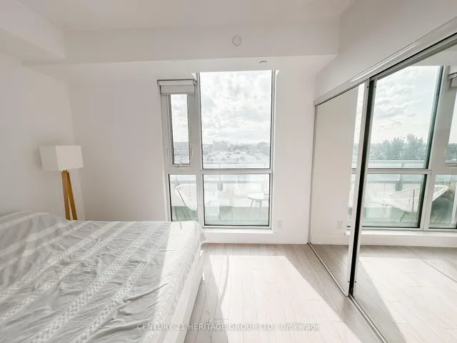 Additional image 11 of 15 Zorra St Unit 408