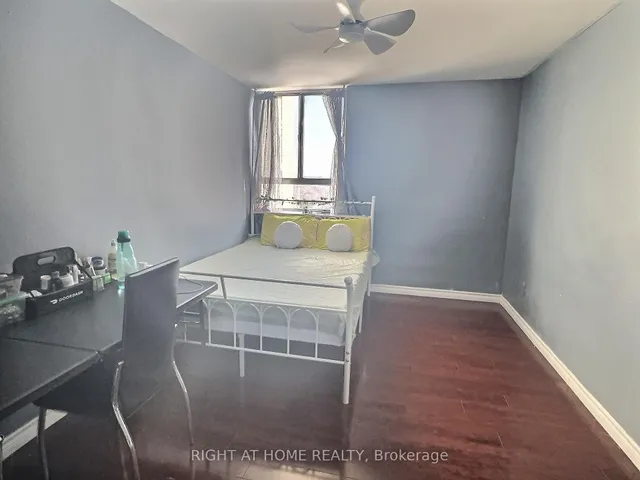 Additional image 20 of 1 Massey Sq Unit 1202