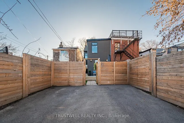Additional image 25 of 25 Hamilton St