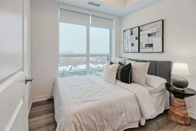 Additional image 23 of 460 Dundas St Unit 611