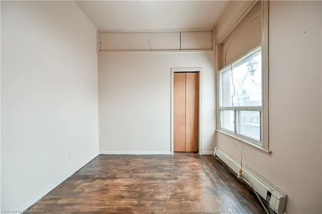 Additional image 16 of 30 Cannon St Unit DUPLEX