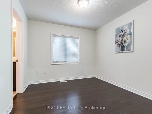 Additional image 36 of 42 Monument Tr