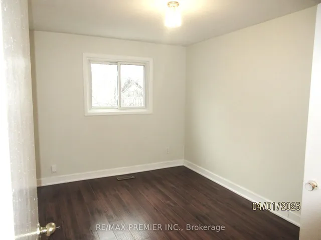 Additional image 16 of 44 Futura Dr