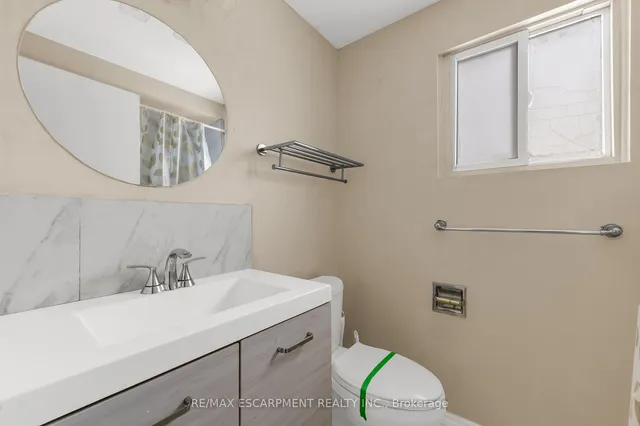 Additional image 12 of 11 Huntsville St Unit F