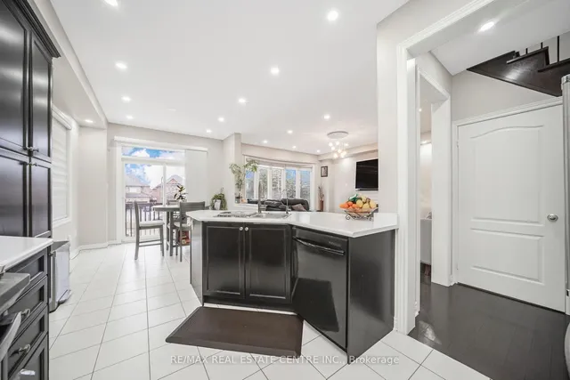 Additional image 21 of 12 Torraville St