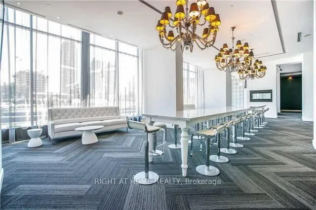 Additional image 38 of 88 Park Lawn Rd Unit 2605