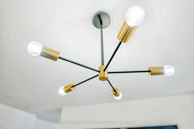 Additional image 16 of 3650 Kaneff Cres Unit 908