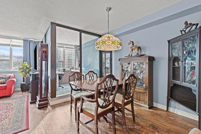 Additional image 17 of 120 Duke St Unit 805