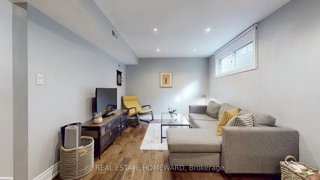 Additional image 29 of 4 Bradbrook Rd Unit 7