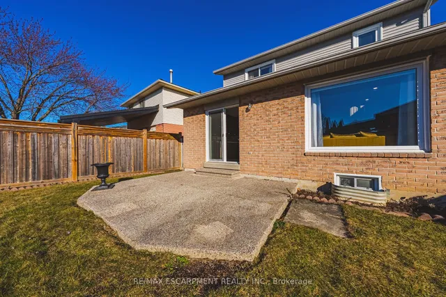 Additional image 41 of 103 Broughton Ave