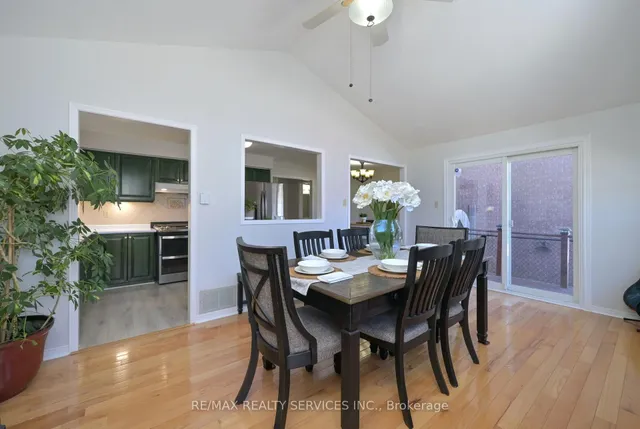 Additional image 18 of 41 Buttercup Lane