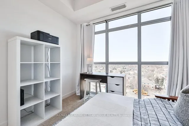 Additional image 23 of 450 Dundas St Unit 1002