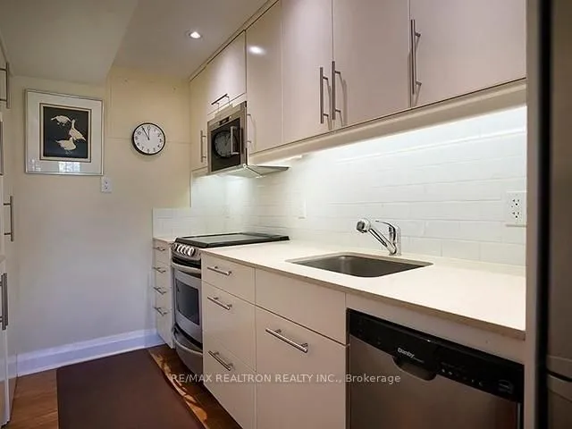 Additional image 23 of 252 Ellis Ave