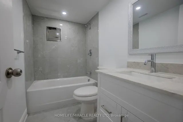 Additional image 25 of 41 Grande Ave