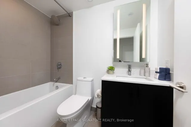 Additional image 17 of 135 East Liberty St Unit PH9