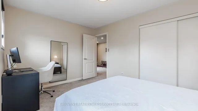 Additional image 28 of 1129 Meighen Way