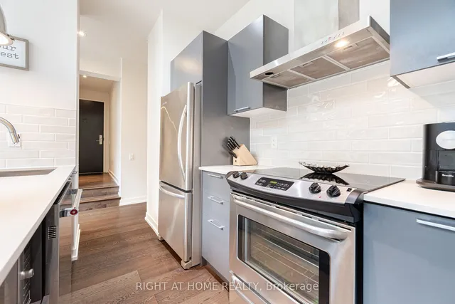 Additional image 16 of 650 King St Unit 106