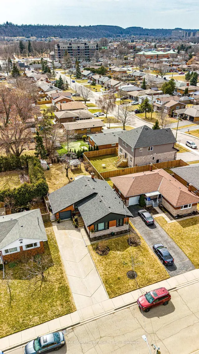 Additional image 47 of 3 Pleasant Ave