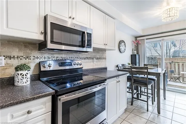 Additional image 7 of 485 Green Rd Unit 42