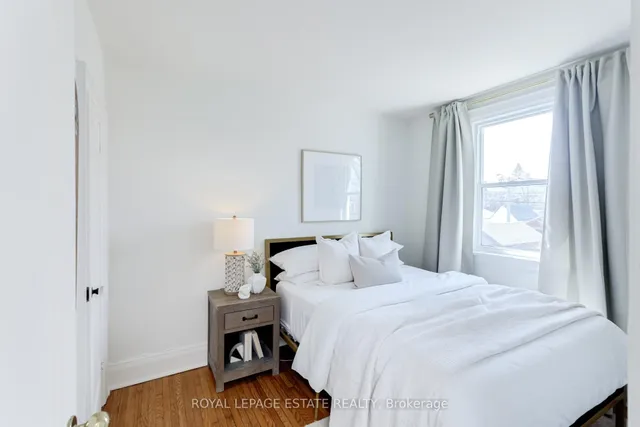 Additional image 33 of 46 Thyra Ave