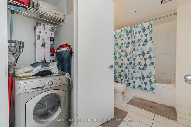 Additional image 17 of 10 Capreol Crt Unit 925