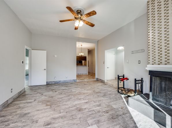6081 Milton St APT 242, Dallas, TX 75206