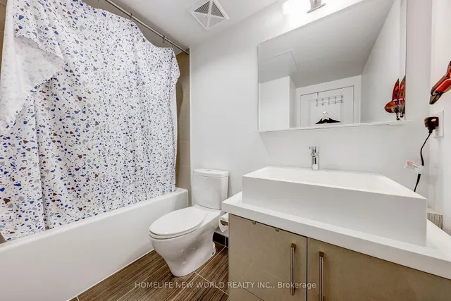 Additional image 27 of 1080 Bay St Unit 2410