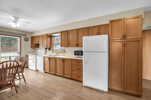 Additional image 8 of 122 Pine Dr